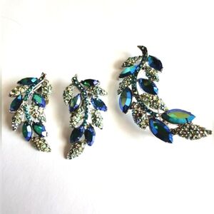 Vintage Turquoise Leaf Jewelry Pin Brooch and Clip on Earrings (Iridescent)